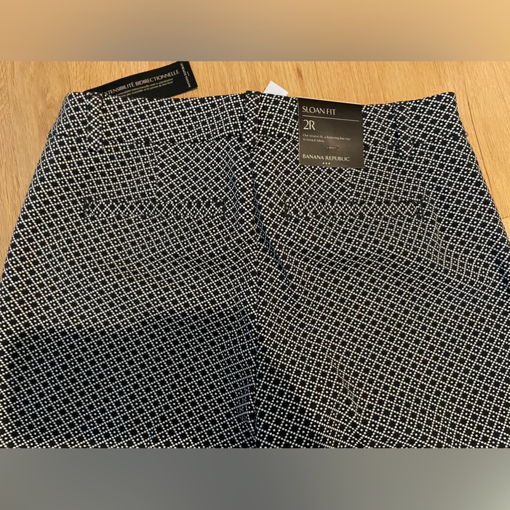 NWT Women’s Banana Republic 2 way stretch low rise Sloan fit 2R black white pant - Picture 3 of 4